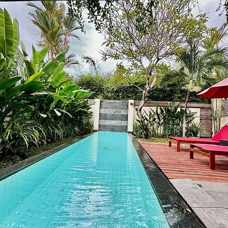 Bali Island Villas And Spa Seminyak Esterno foto