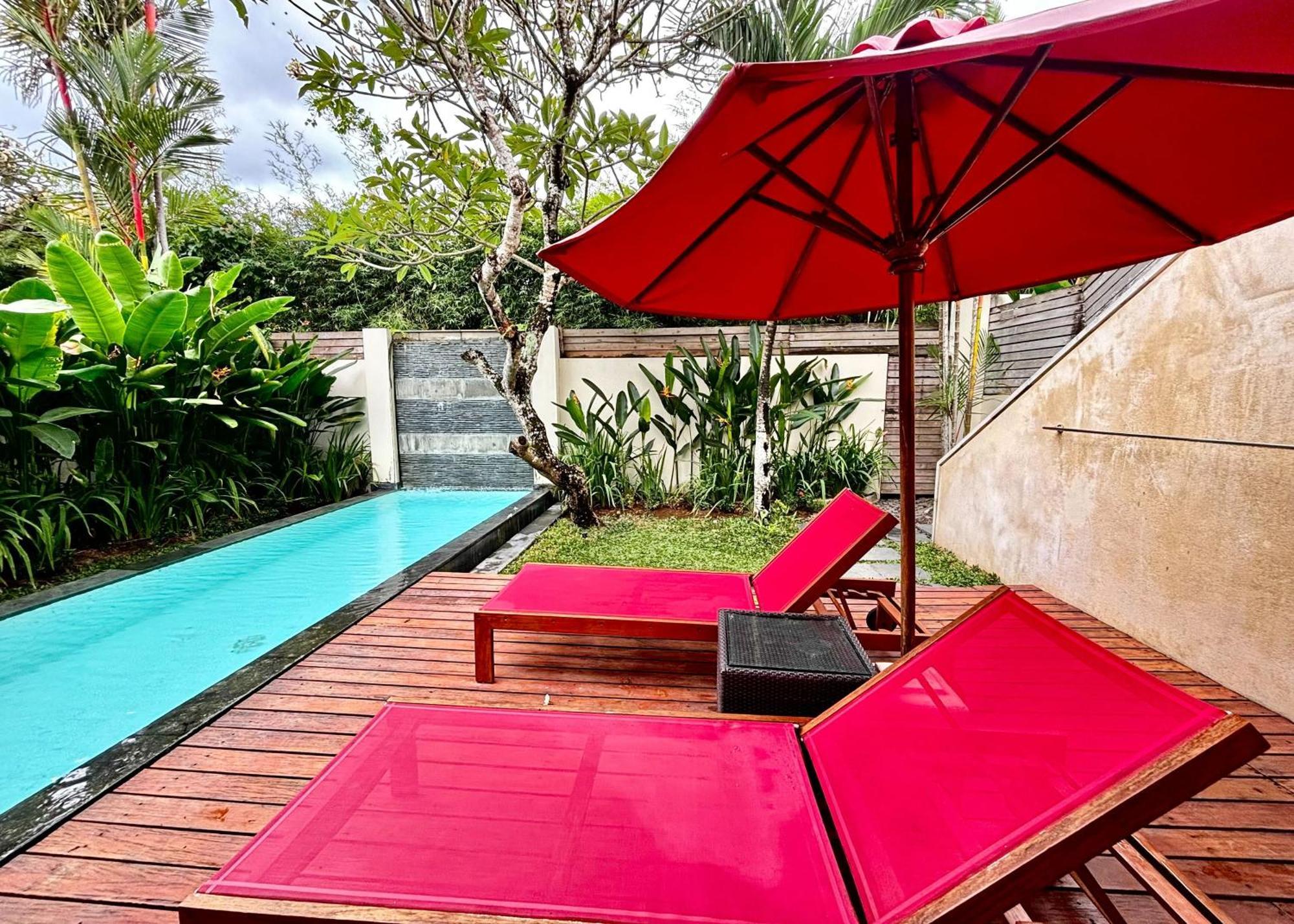 Bali Island Villas And Spa Seminyak Esterno foto