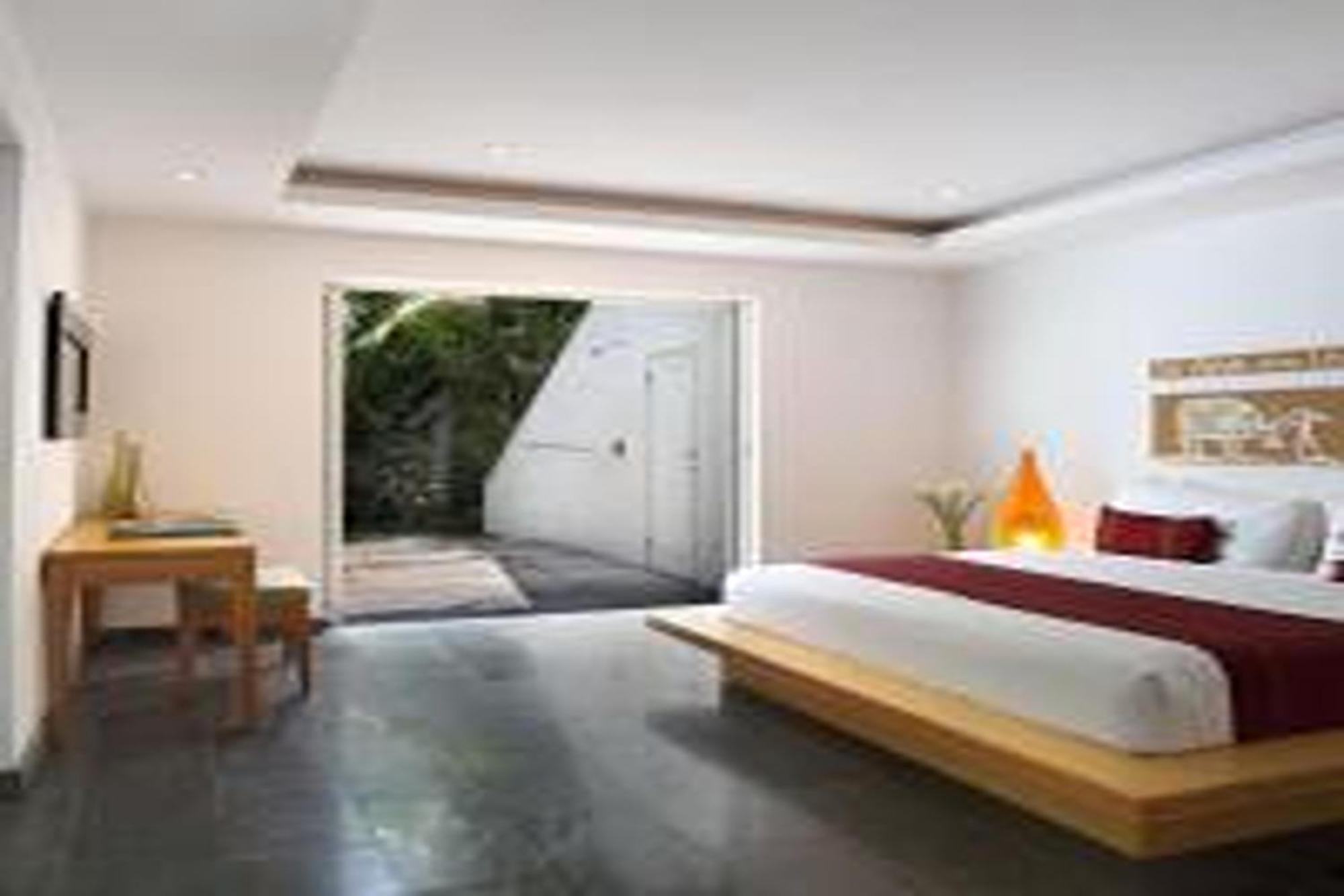 Bali Island Villas And Spa Seminyak Esterno foto